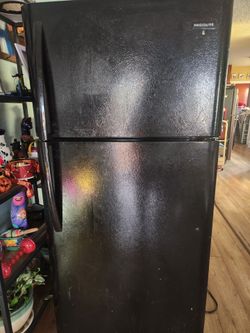 Frigidaire refrigerator