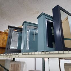Medicine Cabinets 