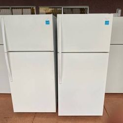 Wow Like New Whirlpool Refrigerator W Warranty! Free Delivery