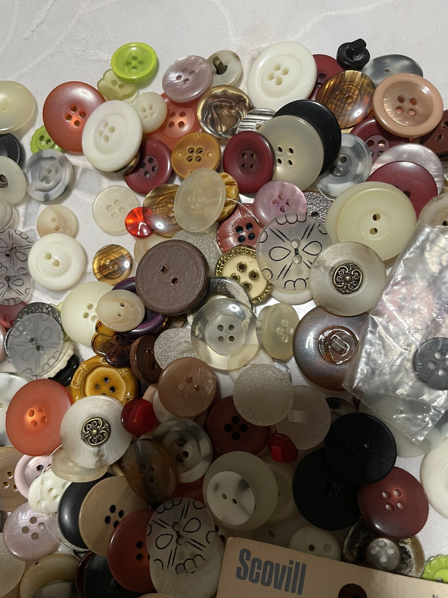 - [ ] Sewing(6)please make offer  {OBO}(- [ ] Sewing Buttons)