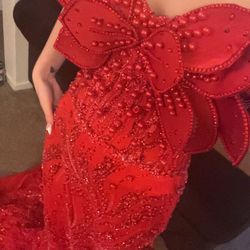 Red prom dress
