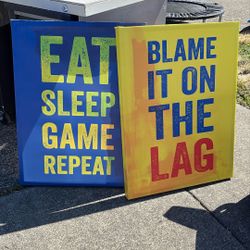 Wall Decor -come see at garage sale