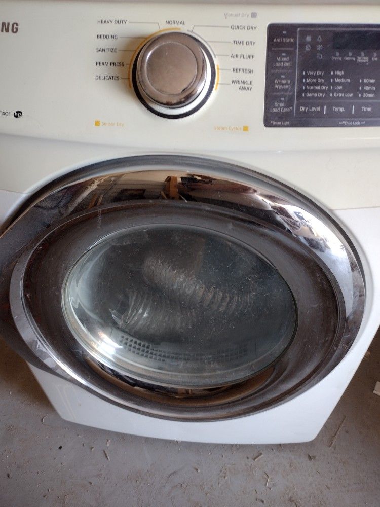 NATURAL GAS Samsung Dryer Used DV42H5200GW/A3