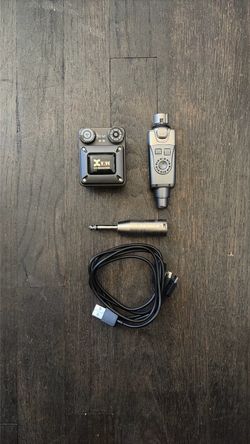 XVive U4 Wireless In-Ear Monitor System