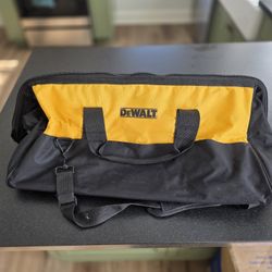 DeWALT Large Tool Bag Contractor Bag 24"x 12"x 12" 
