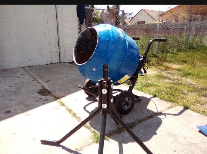 MARSHALLTOWN WHEELBARROW MIXER