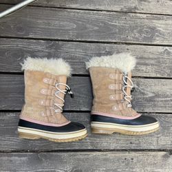 SOREL Joan Of Arctic Faux Fur Boot Women's Size 2 No Box