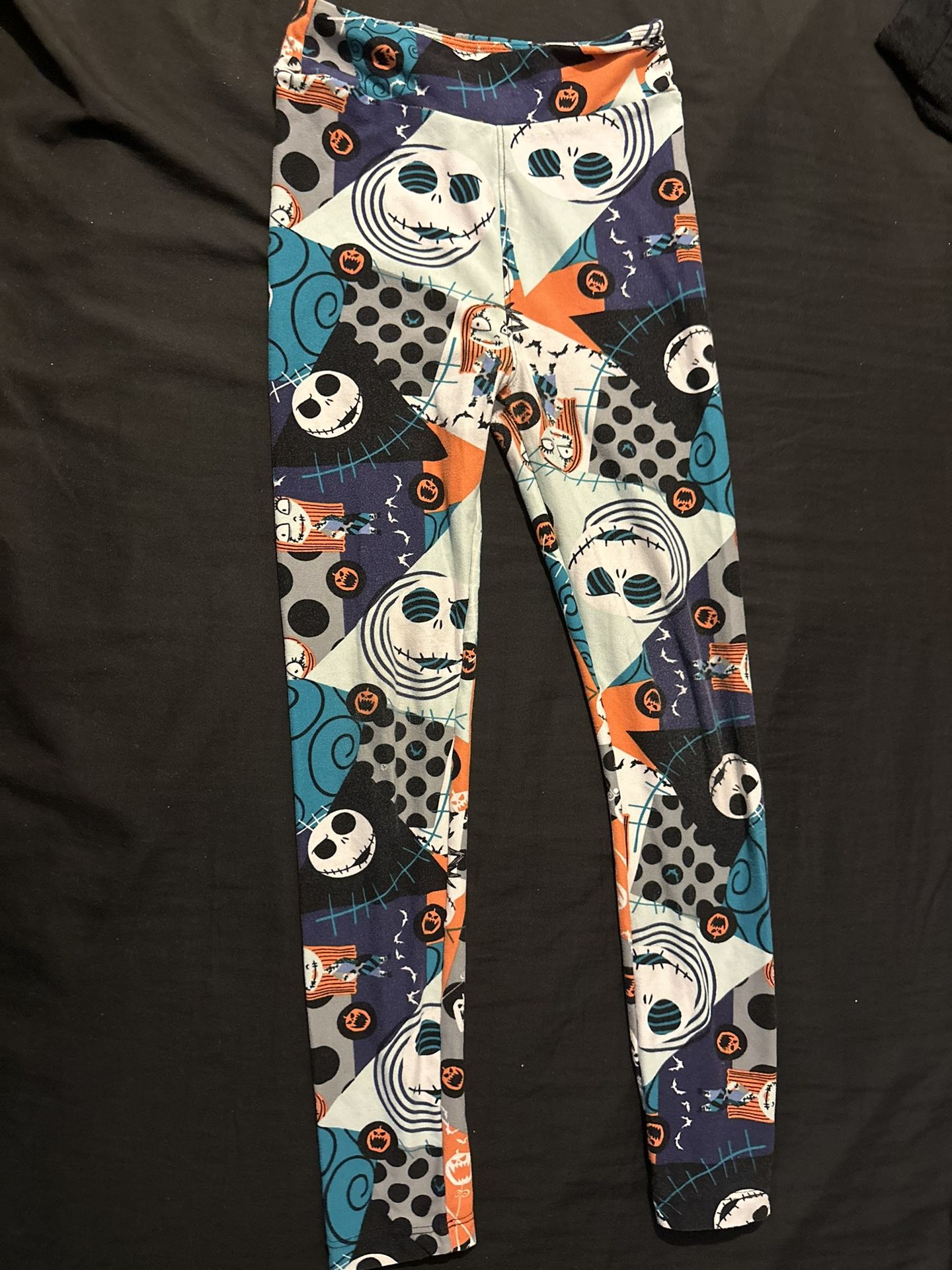 Girls Lularoe Nightmare Before Christmas Leggings Sz L/XL
