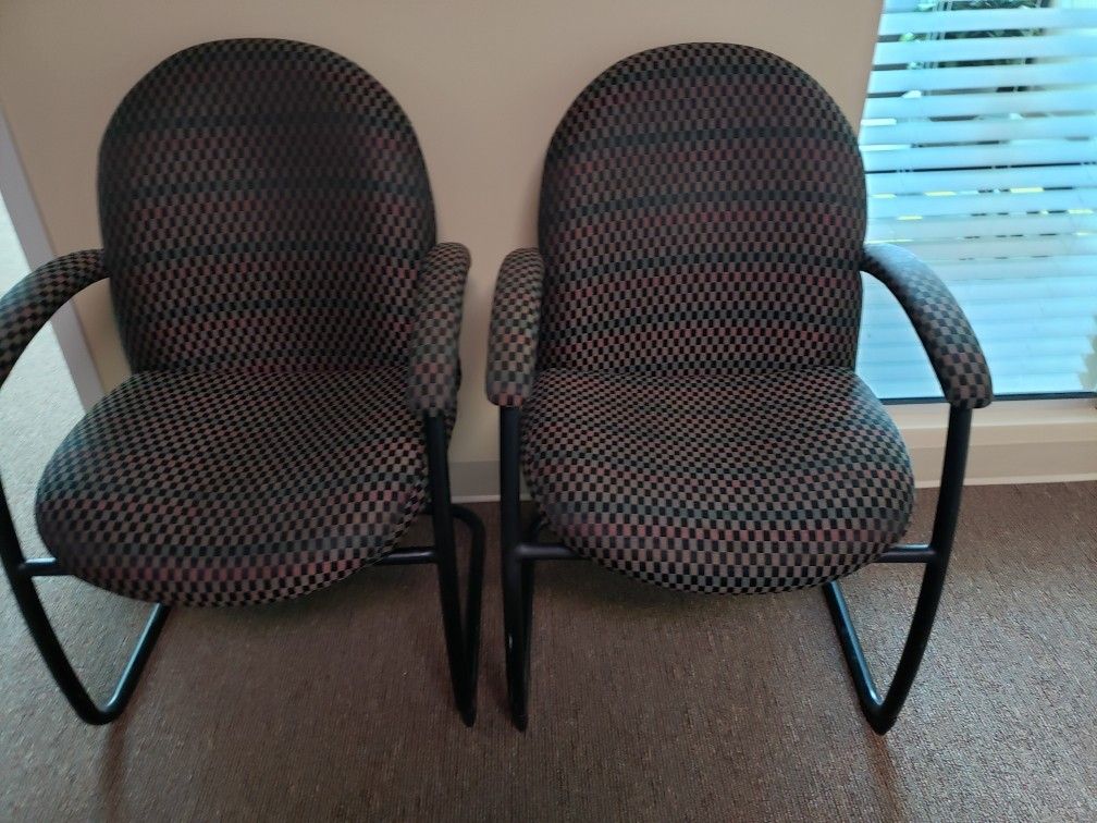 Cloth Multi Colored Office Chairs