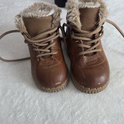Boots Size 6