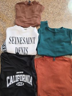 Bundle of 5 Women's Tops
