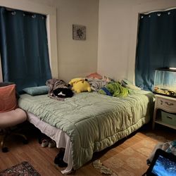 Full Size Bed & Frame