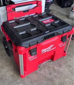 Milwaukee Packout