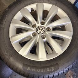 Original Vw Passat Rims With All Vw Wheel Caps, Sensors, And Lugs