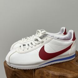 Nike Womens Classic Cortez 807471-103 White Casual Shoes Sneakers Size 8.5 Gump