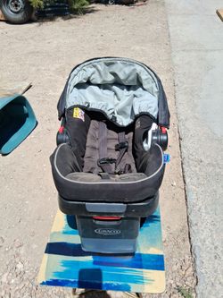 Graco Child's Car Seat