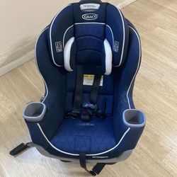 Graco Extend2fit Carseat