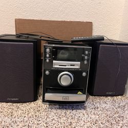 Small Stereo with Speakers 