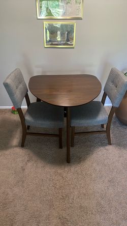 Dining table set