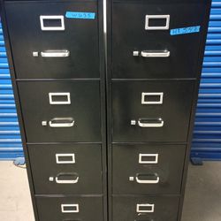 Metal File Cabinet No Key No Lock $ 65