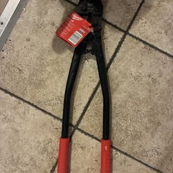 Milwaukee 24 In Bolt Cutter 