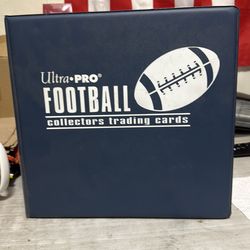 Ultra•Pro folder W/ BASIC NFL RCs