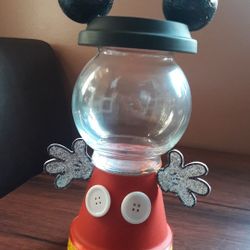 Mickey mouse centerpiece