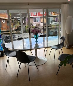6x Herman Miller Eames Molded Plastic Side Chairs — Like New