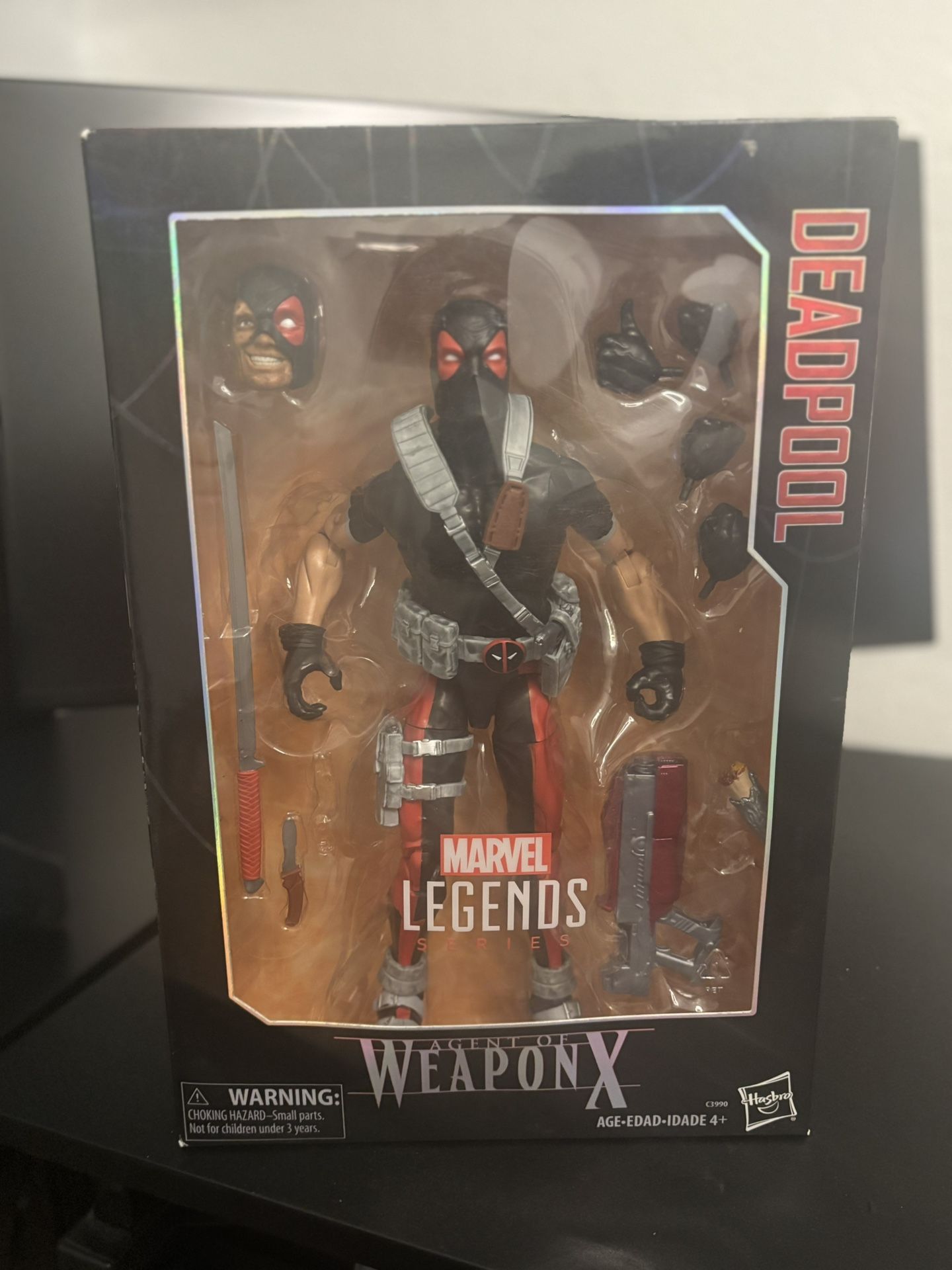 Hasbro Marvel Legends 12 Inch Deadpool Agent of Weapon X Action Figure 2017