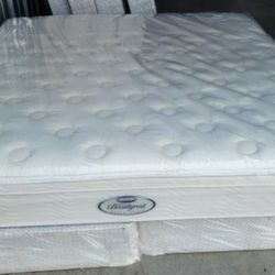Clean King Size Beautyrest Luxury Mattress 