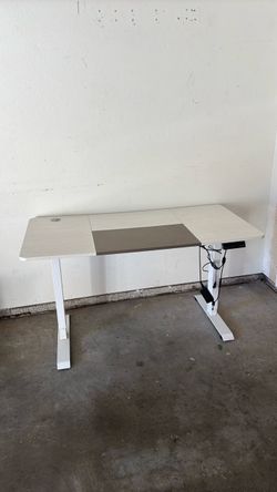 Electric Standing Desk with Control Panel