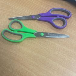 Scissors 