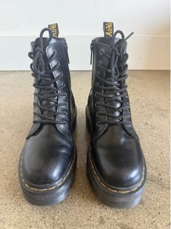 JADON BOOT SMOOTH LEATHER PLATFORMS SIZE 6