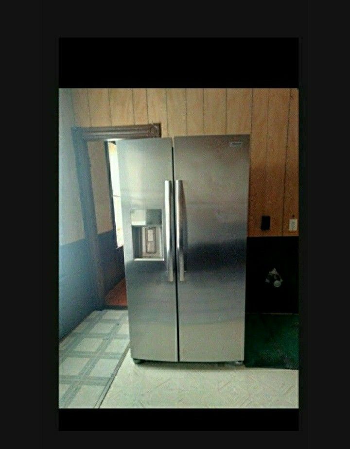 Refrigerator must pickup