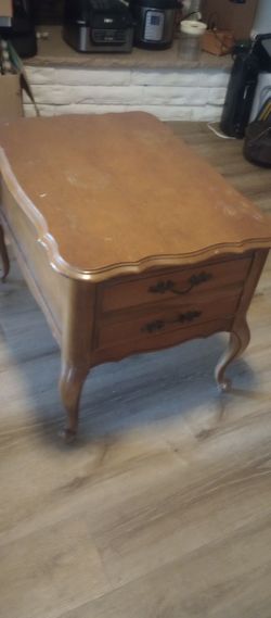 Nightstand/side table