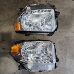 Tundra Headlights Toyota 2016
