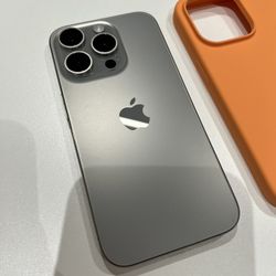 Apple iPhone 15 Pro 256GB Unlocked Titanium