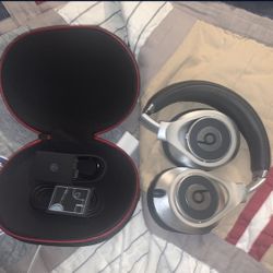 Beats Executive Collectors Item Never Used 