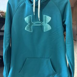 Woman’s  Athletic Sweatshirt 