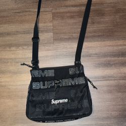 Supreme Side Bag 