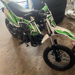 Dirt Bike 
