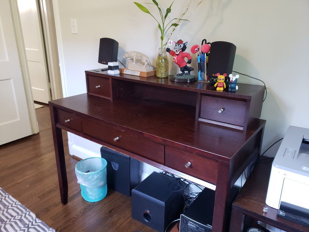 Desk with hutch and comfy office chair
