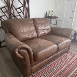 loveseat