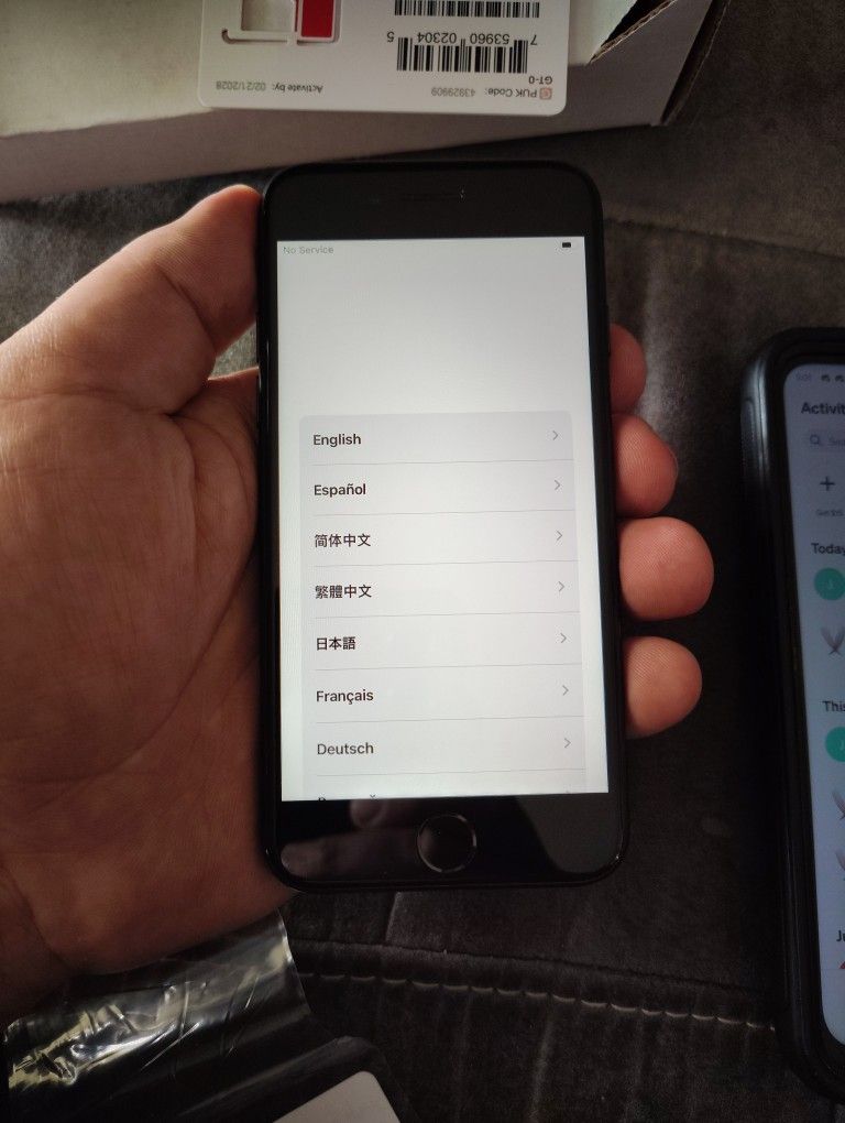 iPhone SE 64 GB Black Second Generation Must Qualify To Purchase