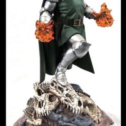 Marvel Doctor Doom Avengers Doomsday 