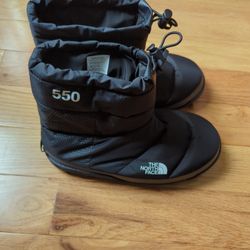 The North Face Women's Nuptse Après Booties Black/Asphalt Grey Size US:9