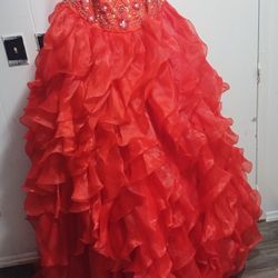 Trajes De Fiesta Y Quinceañera.Usados Para Precios Tx