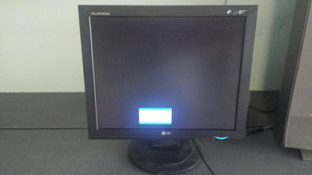 LG Flatron lcd Monitor (Model #L1932TQ)