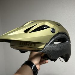 Giro Manifest Spherical MIPS Cycling Bike Bicycle Helmet Olive Green, Large