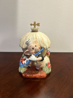 Vintage Walt Disney 3 Little Pigs Straw House Music Box